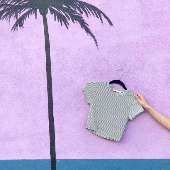 Striped Crop Top - Picture 2 of 3